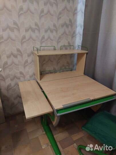 Растущая парта дэми