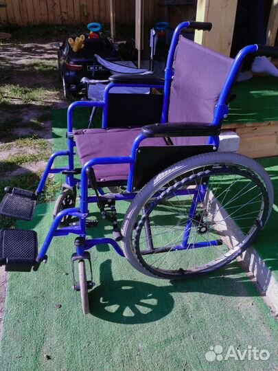 Инвалидная коляска складная бу