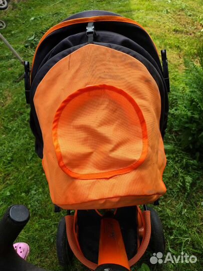 Детский трехколесный велосипед-коляска