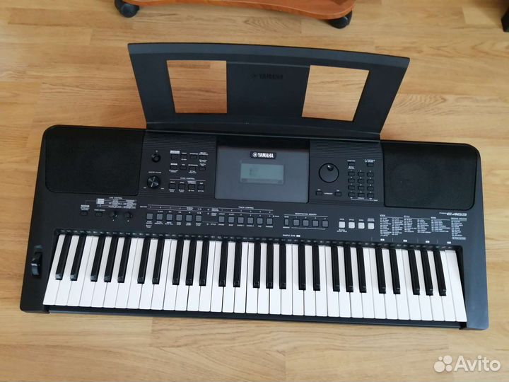 Продам синтезатор Yamaha E463