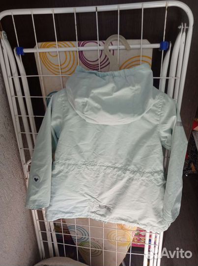 Курточка для девочки 98