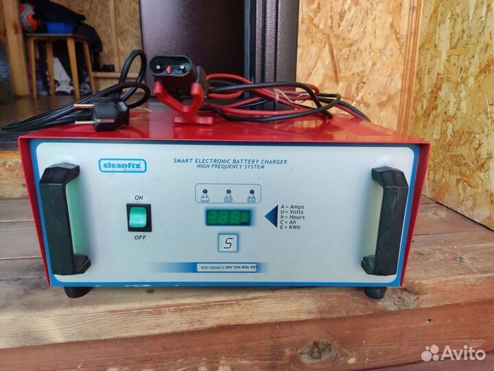 Зарядное устройство 24V/25A