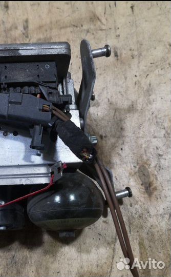 Блок abs mercedes e-class w211