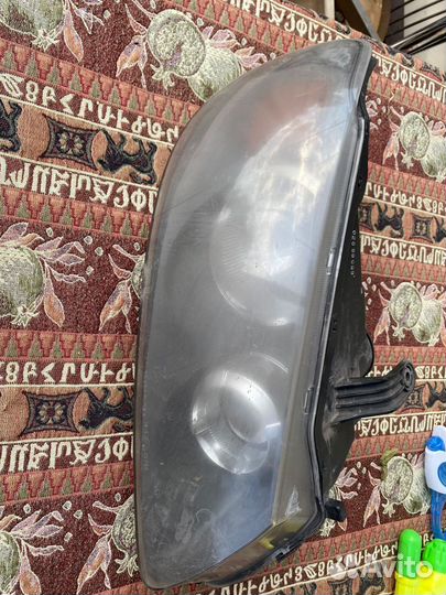 Фара на nissan almera