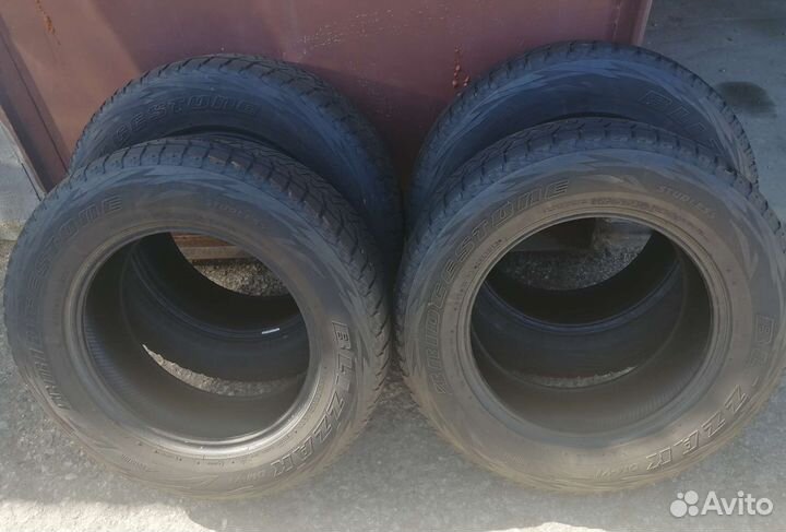 Bridgestone 613V 245/65 R17