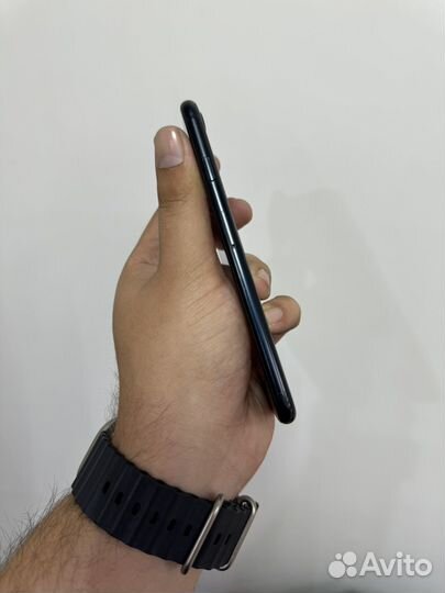 iPhone SE (2022), 64 ГБ