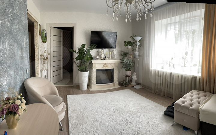 2-к. квартира, 42,7 м², 3/3 эт.