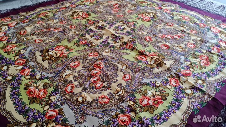 Новый платок