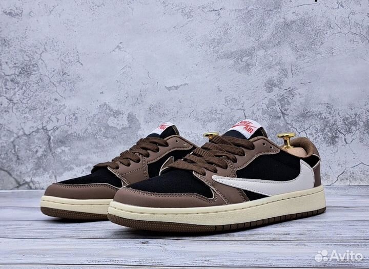 Кеды мужские Jordan & Travis Scott 46 размер