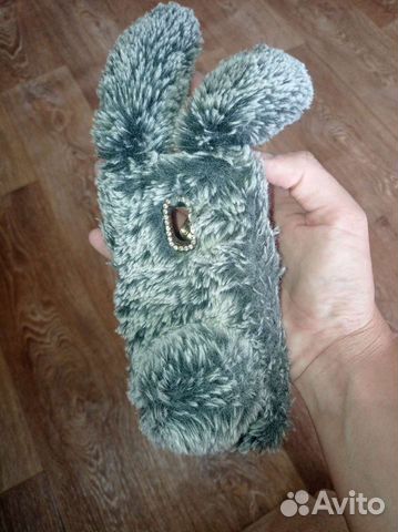 Чехлы на телефон