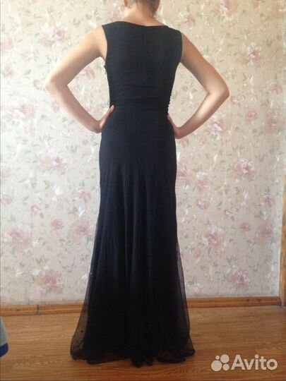 Вечернее платье Kikki Rikki с кристаллами