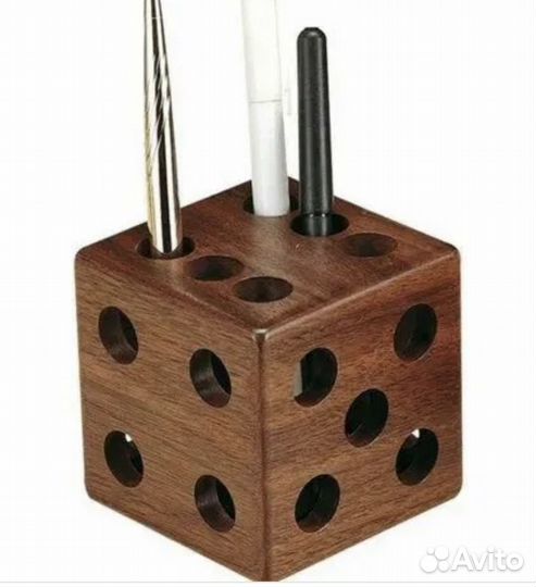 Карандашница, подставка под карандаши