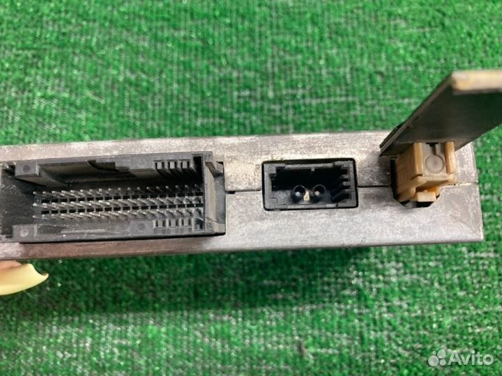 Блок управления телефоном Audi Q7