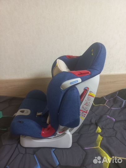 Детское автокресло от 0 до 25 кг