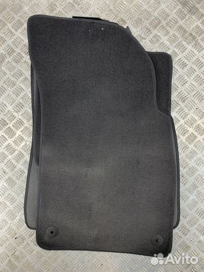 Комплект текстильных ковриков audi Q7 2015-2019