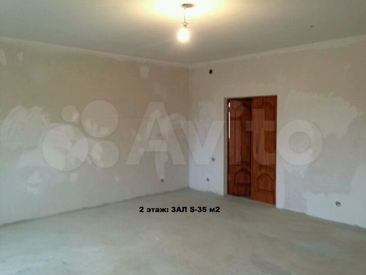 Дом 337 м² на участке 6,7 сот.