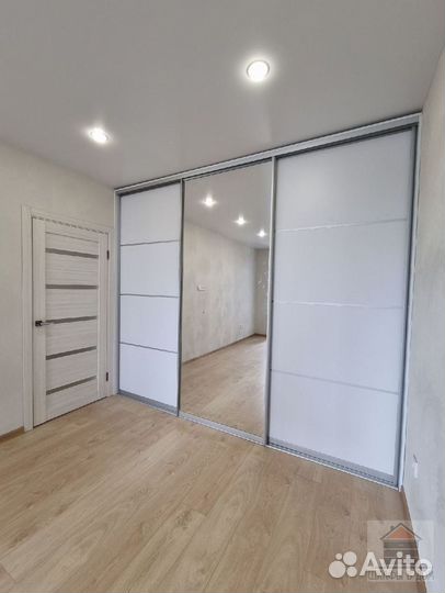 Современные шкафы