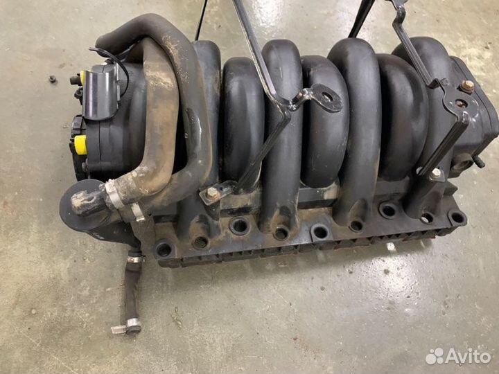 Коллектор впускной Bmw X5 E53