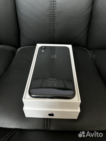 iPhone Xr, 64 ГБ