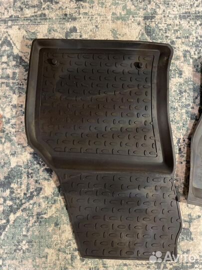 Автомобильные коврики peugeot 308