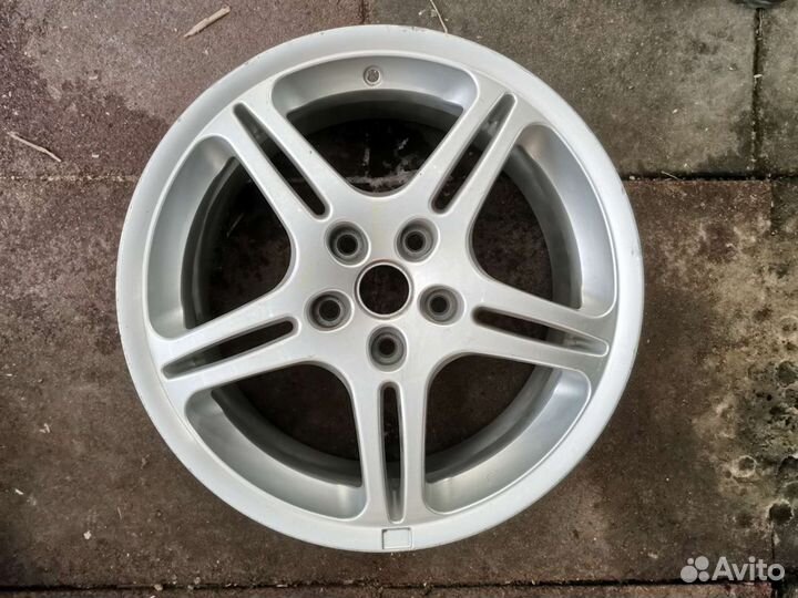 Диск R 17 Fondmetal. 1 штука