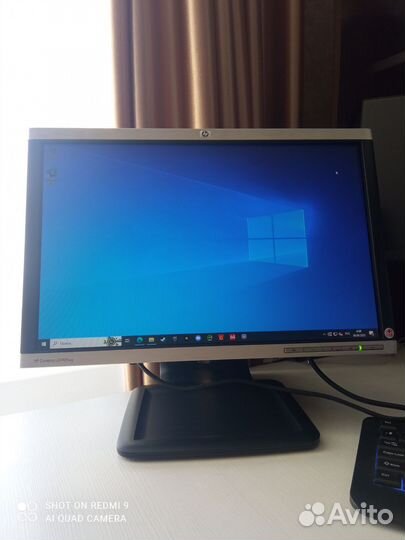 Монитор HP LA1905wg, 19