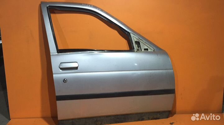 Дверь передняя задняя правая на ваз 2110