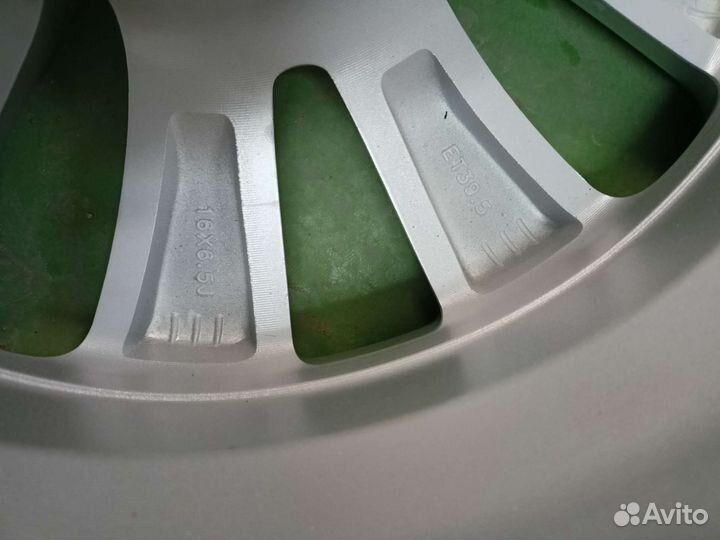 Литые диски r16