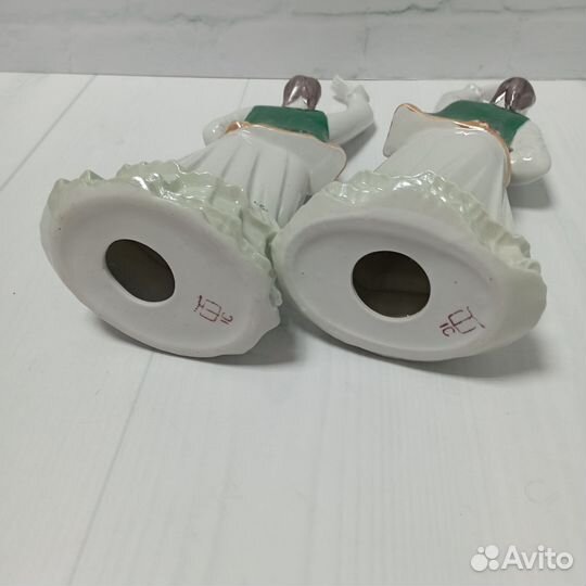 Фарфоровые статуэтки 