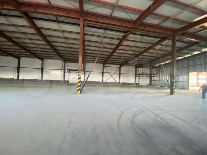 Склад, 1600 м²