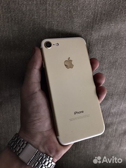 iPhone 7, 32 ГБ