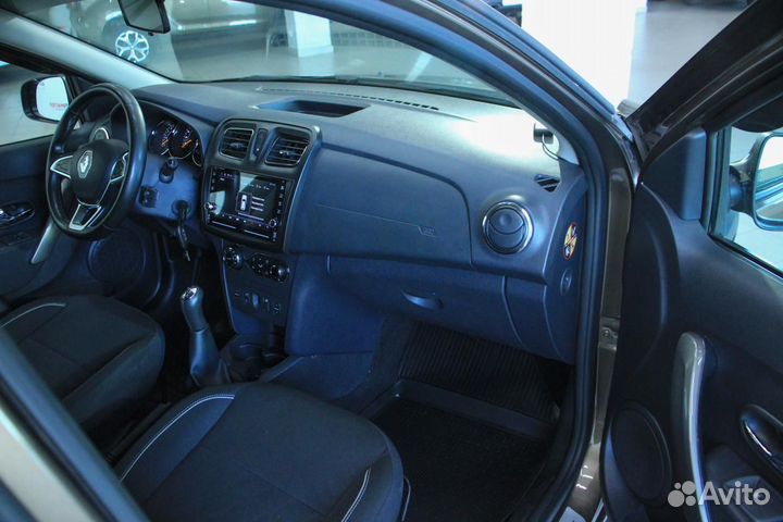 Renault Sandero Stepway 1.6 МТ, 2019, 50 161 км