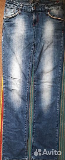 Джинсы