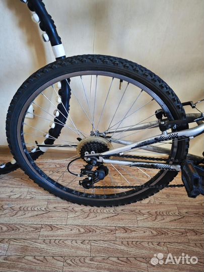 Велосипед headliner 26