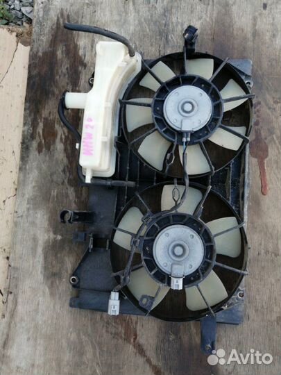 Диффузор радиатора Toyota Prius NHW20