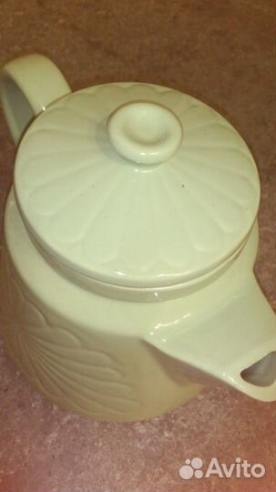 Чайник фарфоровый времён СССР