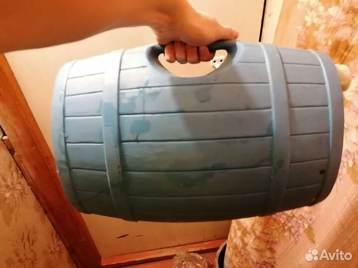 Канистра-бочка на 20л