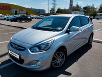 Hyundai Solaris 1.4 AT, 2012, 152 000 км, с пробегом, цена 975 000 руб.