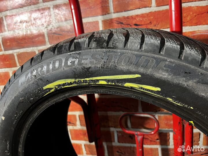 Bridgestone Blizzak LM-001 275/45 R20 110V