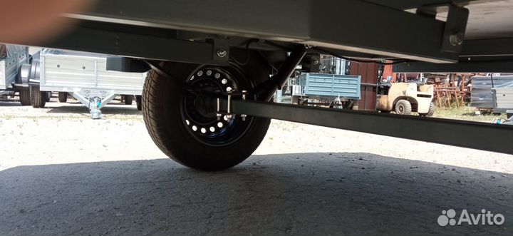 Легковой прицеп 