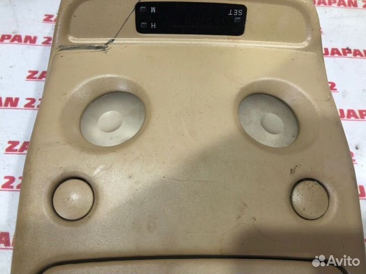 Светильник салона Mitsubishi Challenger K99 6G74