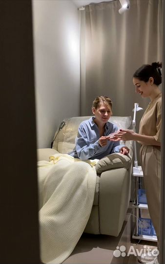 Начинающий лэшмейкер в салон красоты