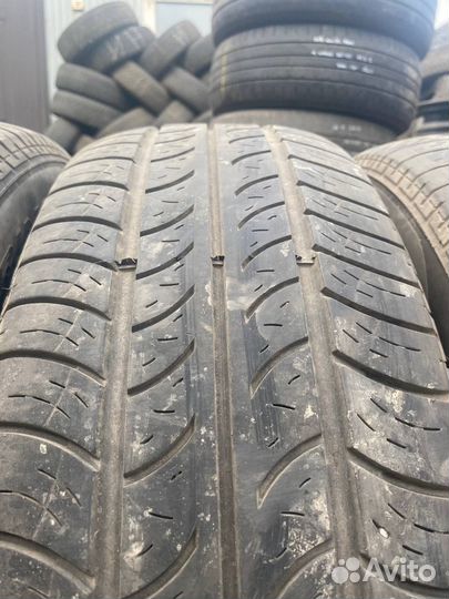 Cooper CS4 Touring 215/65 R17 99T