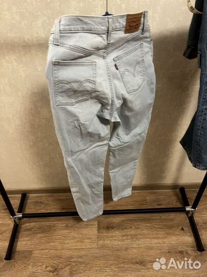 Джинсы Levis 27 размер