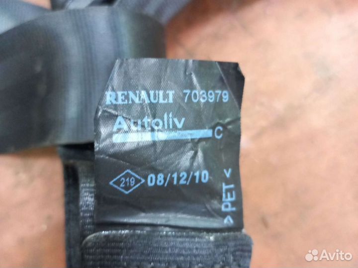 Рено Логан комплект ремней безопасности