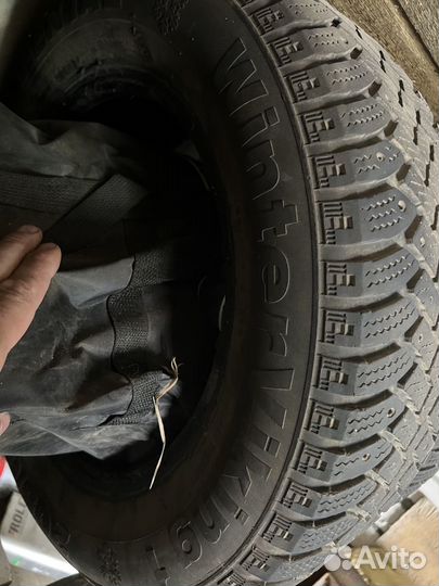 Continental ComTracWinterViking 1 205/65 R15 Q