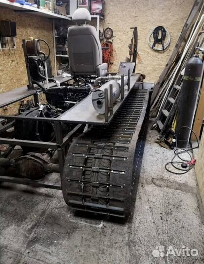 Конвейерная лента на гусеничные болотоходы