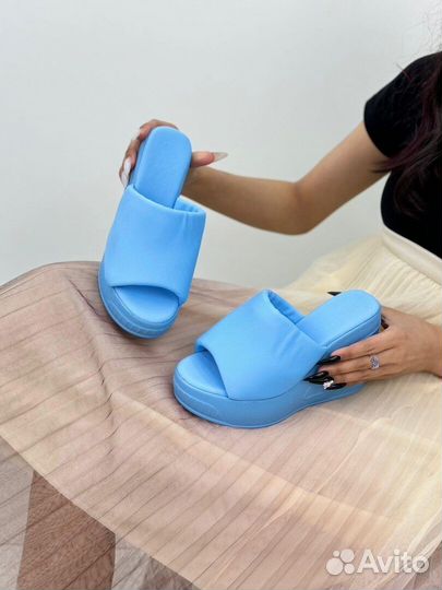 Шлепанцы женские