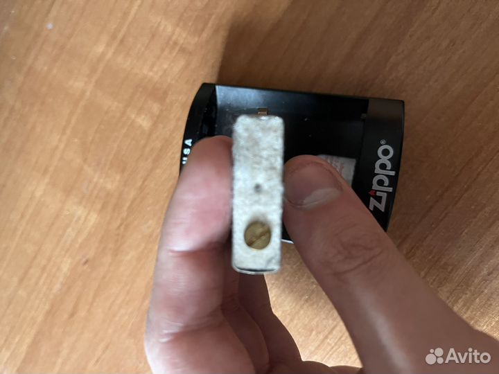 Зажигалка бензиновая zippo