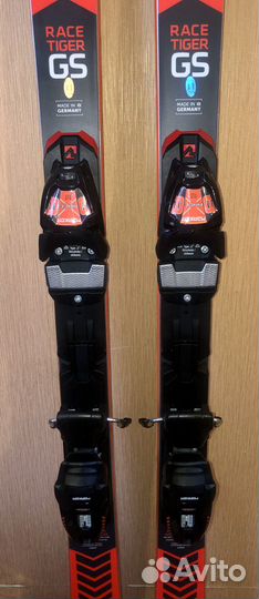 Юниорской спортцех Völkl race tiger GS